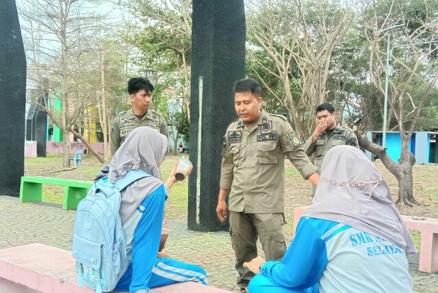 Siswi
