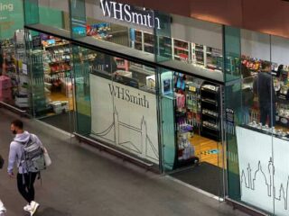 Perusahaan Mark&Spencer Tutup? Begini Ceritanya..