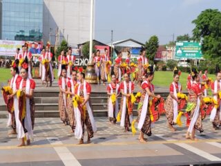 Upacara Hardiknas Banyumas di Meriahkan Tarian Profil Pelajar Pancasila 