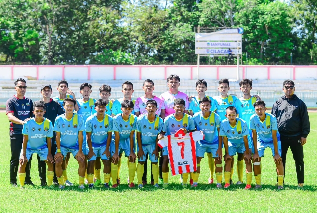 Sepak Bola