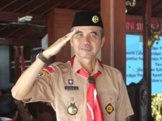 Kepala Dinas Pendidikan Kabupaten Banyumas Drs Joko Wiyono, M.Si Pramuka Sebagai Ekstrakurikuler