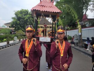 Hari Jadi ke-454 Kabupaten Banyumas Gelar Prosesi Kirab Pusaka