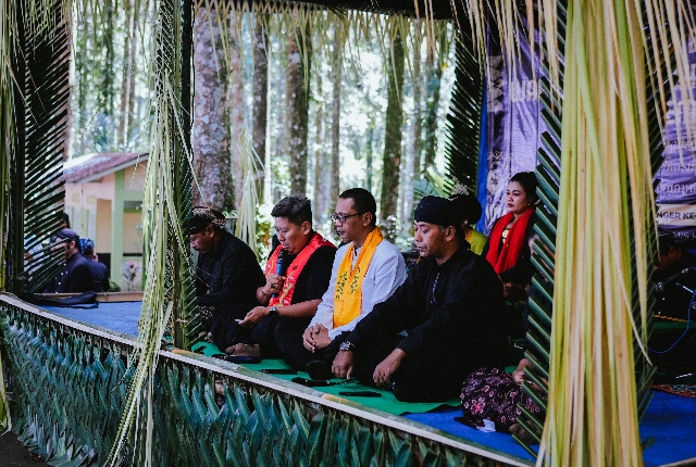 Masyarakat