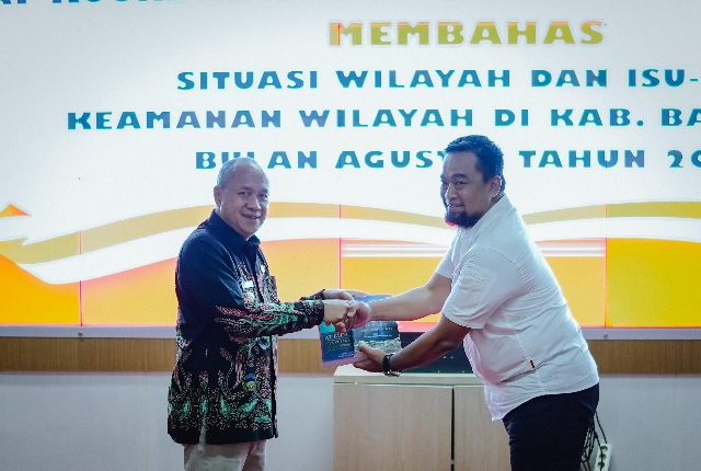 Komunitas 