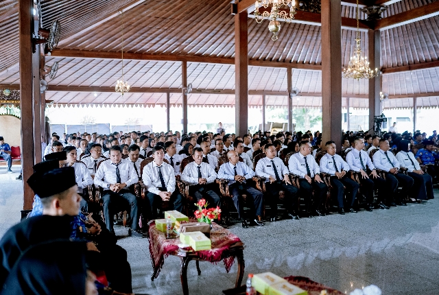 Pegawai 